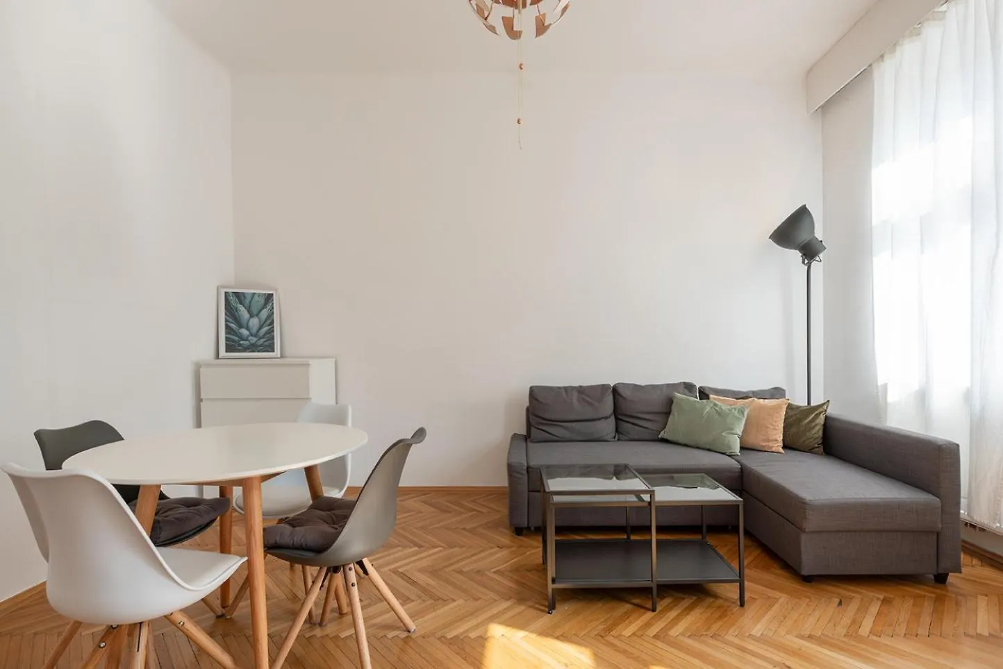Zentral Und Ruhig Bei Schoenbrunn Vienna Apartment