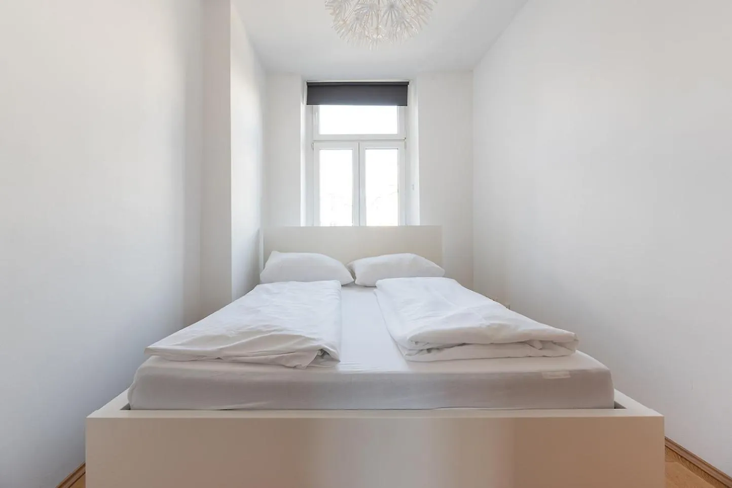 Zentral Und Ruhig Bei Schoenbrunn Vienna Apartment